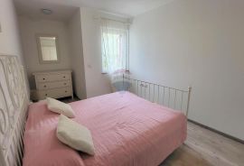 Istra, Umag okolica, atraktivan stan s okućnicom, Umag, Appartment