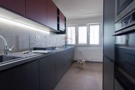 Rijeka, Gornja Vežica - Stan 2S+DB adaptiran, Rijeka, Apartamento