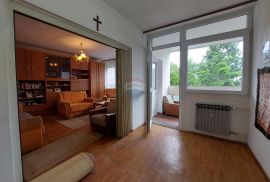 Zagreb, Dubrava, Koledinečka, prostrani stan 86 m2 na odličnoj poziciji, Gornja Dubrava, Flat