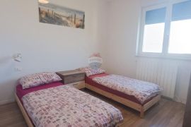 Rovinj, novogradnja, prekrasan stan za najam 1500+PDV - od 1.9.2024, Rovinj, Wohnung