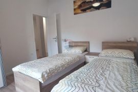 Rovinj, novogradnja, prekrasan stan za najam 1500+PDV - od 1.9.2024, Rovinj, Apartamento