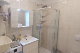 Rovinj, novogradnja, prekrasan stan za najam 1500+PDV - od 1.9.2024, Rovinj, Appartment