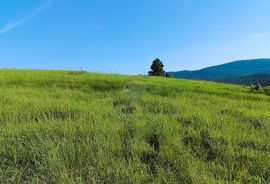 Ogulin , Modruš - Građevinsko - poljoprivredni teren sa ruševinom, Josipdol, Земля