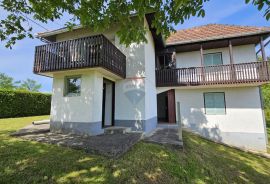 Gladovec Pokupski, odlična kuća 132 m2 s 1060 m2 okućnice, Pokupsko, House