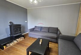 Gladovec Pokupski, odlična kuća 132 m2 s 1060 m2 okućnice, Pokupsko, Casa