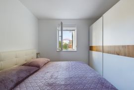 Istra, Ližnjan,novi apartman, 1.kat, 2SS, pogled, Ližnjan, Appartamento