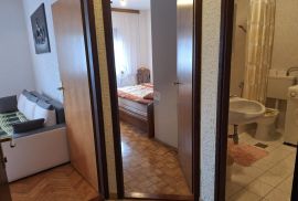 Crikvenica- prekrasan stan 50m2 sa pogledom na more, Crikvenica, Apartamento