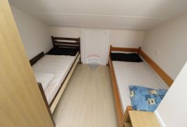 Istra, Novigrad - Dvosoban stan u okolici grada Novigrada na pješačkoj udaljenosti do mora, Novigrad, Apartamento