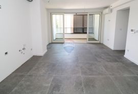 POREČ- stan s garažom u centru, Poreč, Apartamento