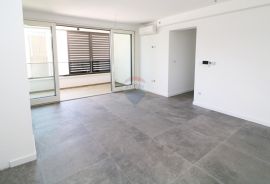 POREČ- stan s garažom u centru, Poreč, Appartment