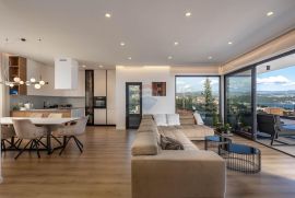 OPATIJA - Penthouse sa krovnim bazenom, Opatija, شقة