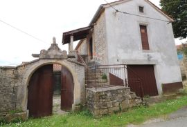 TINJAN-dvije kamene kuće za renovaciju, Tinjan, Maison