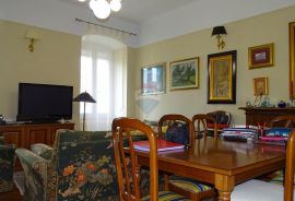 Rijeka - centar, stan na Tržnici, Rijeka, Apartamento