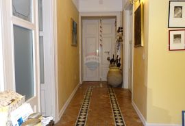 Rijeka - centar, stan na Tržnici, Rijeka, Apartamento