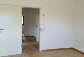 Poreč okolica: Stan na 1. katu moderne novogradnje, Poreč, Appartement