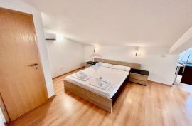 Poreč, stan od 82 m2 na traženoj lokaciji, 5oo metara od mora, Poreč, Flat