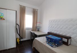 Istra, Novigrad - Dvosoban stan s prekrasnim pogledom na more i grad, Novigrad, Flat