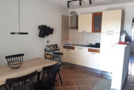 Istra, Poreč - okolica, stan 92m2 -konkretan i kvalitetan - 3km od Poreča, Poreč, Wohnung