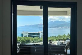 OPATIJA,COSTABELLA- NOVOGRADNJA, stan a garažom i pogledom na more, 250 m od mora, Rijeka, Appartment