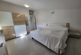 Istra, Fažana, moderan komforan stan 250m od plaže, Fažana, Wohnung