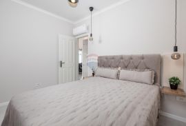 OPATIJA,LOVRAN- CENTAR, 2 kompletno renovirana apartmana, 90 m od mora, Lovran, Διαμέρισμα