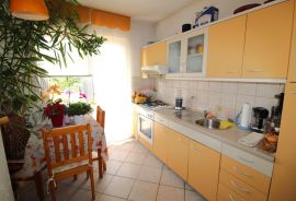 Zagreb, Voltino, stan 54 m2 s dva balkona, Trešnjevka - Sjever, Appartement