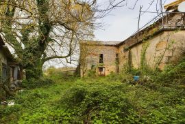 Istra, okolica Baderne starina za renoviranje u mirnom mjestu, Poreč, Haus