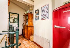 Stan I.red do mora na traženoj lokaciju u Rovinju, Rovinj, Flat