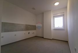 Lovran, stan 60m2, novogradnja, 2 kat, balkon, parking, Lovran, Appartment