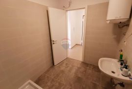 Lovran, stan 60m2, novogradnja, 2 kat, balkon, parking, Lovran, Appartment