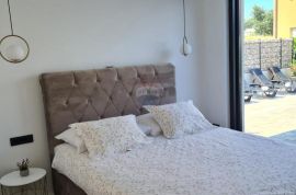 Istra, Poreč okolica, stan u prizemlju s bazenom, Poreč, Appartment