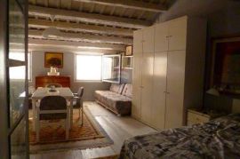 Rovinj, stan na rivi - 65 m2 prvi red do mora, Rovinj, Kвартира