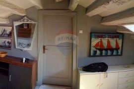 Rovinj, stan na rivi - 65 m2 prvi red do mora, Rovinj, Kвартира