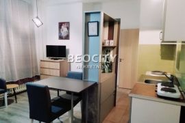 Novi Sad, Centar, Kralja Aleksandra *sa troškovima*, 0.5, 32m2, Novi Sad - grad, Flat