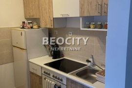 Novi Sad, Bulevar patrijarha Pavla, , 1.5, 38m2, Novi Sad - grad, Flat