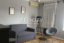 Novi Sad, Bulevar Oslobođenja, Bulevar Oslobodjenja, 1.5, 40m2, Novi Sad - grad, Flat