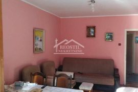 Zemun - Zemun Polje - 2.5 ID#22945, Zemun, Appartment