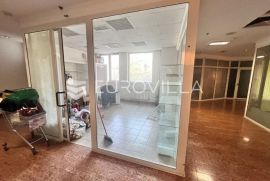 Zagreb, Kvatrić funkcionalan poslovni prostor 18m2, Zagreb, Propriété commerciale