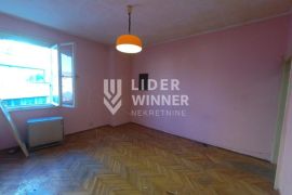 Odlično mesto, lepa predratna zgrada i ulaz ID#129251, Vračar, Apartamento