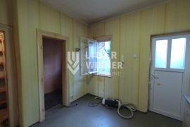 Odlično mesto, lepa predratna zgrada i ulaz ID#129251, Vračar, Apartamento