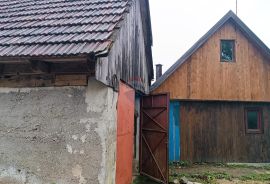 Ogulin , Modruš - Prodaje se imanje uz potok, Josipdol, Casa