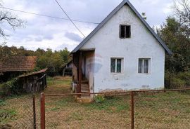 Karlovac , Gornja Trebinja - Starija kuća za adaptaciju, Karlovac - Okolica, Haus