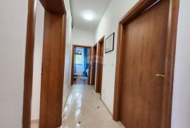 Ičići - stan 2s+db sa bazenom, Opatija - Okolica, Appartement