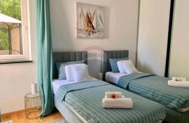 Ičići - stan 2s+db sa bazenom, Opatija - Okolica, Apartamento