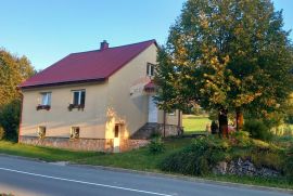 Gorski Kotar, Stara Sušica - samostojeća kuća sa dva stana i velikom okućnicom, Ravna Gora, House