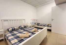 Istra, Umag, stan u prizemlju, 2.red do mora, Umag, Appartement