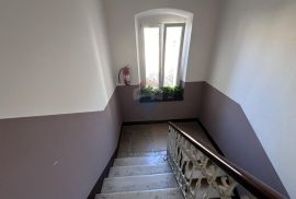 Istra, Pula, stan u strogom centru, Pula, Appartement