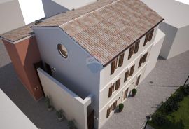 Novigrad, kuća u centru za izgradnju pet stana, Novigrad, Casa