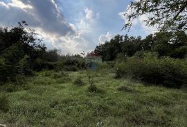 Sveti Lovreč - okolica, građevinsko zemljište na rubu građevinske zone, Sveti Lovreč, Arazi