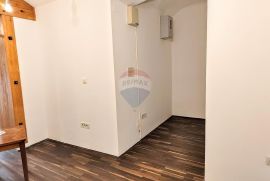 Zagreb; Donji grad, lokal 40m2 na odličnoj lokaciji, Donji Grad, Gewerbeimmobilie